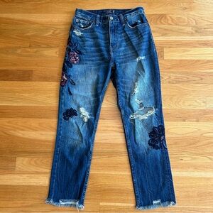 A&F | Annie Girlfriend Floral Embroidery Denim Jeans
